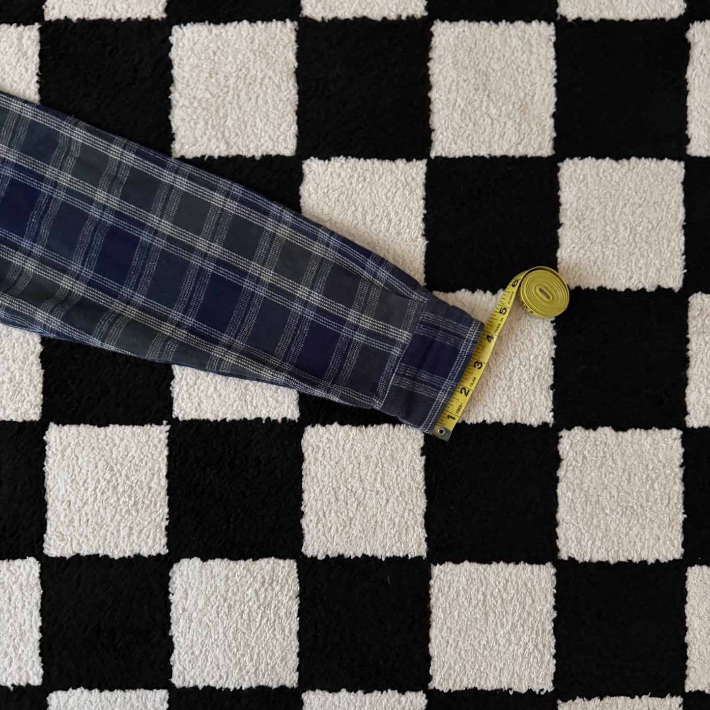 vintage whimsy 90s y2k flannel zip up