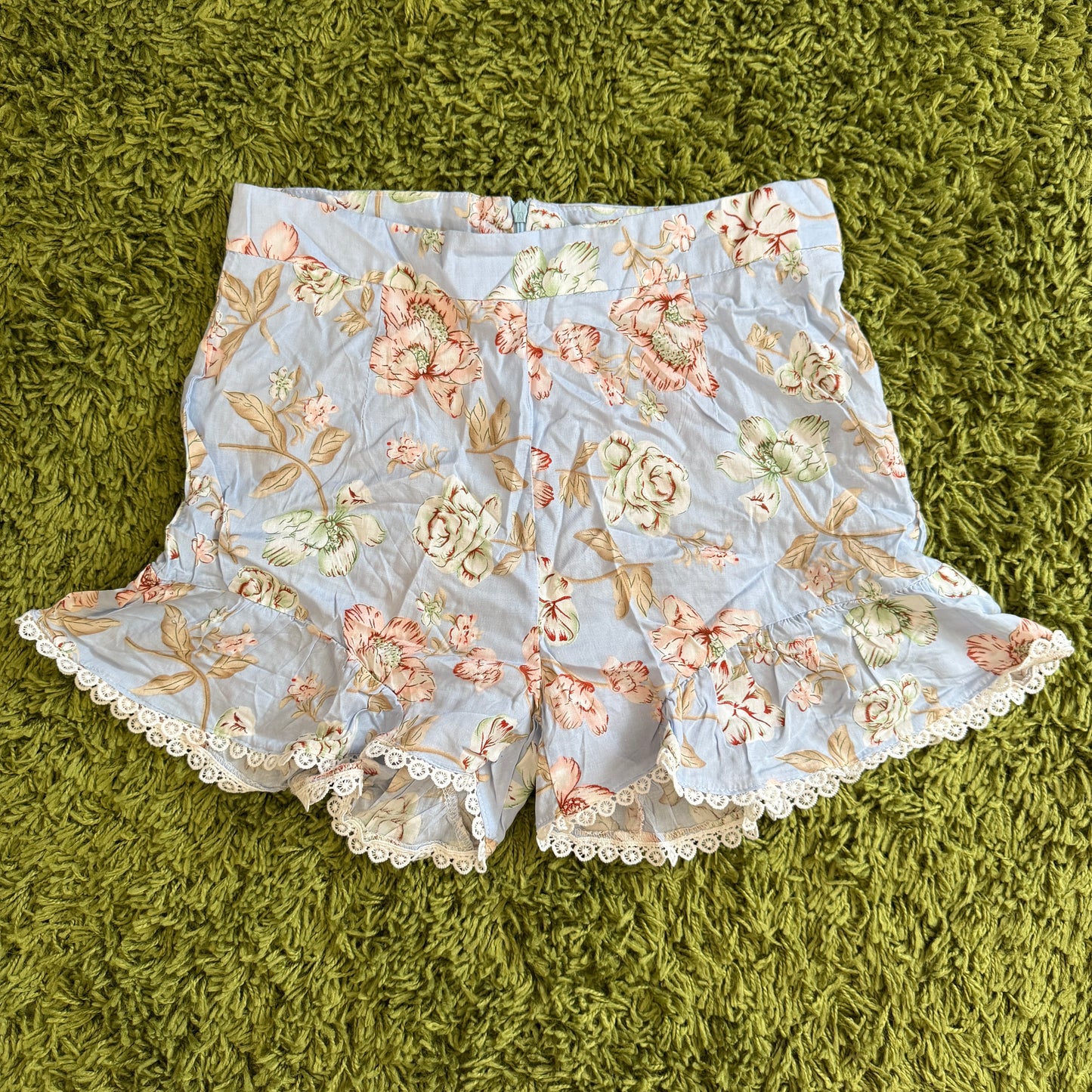 vintage whimsy 90s y2k shorts