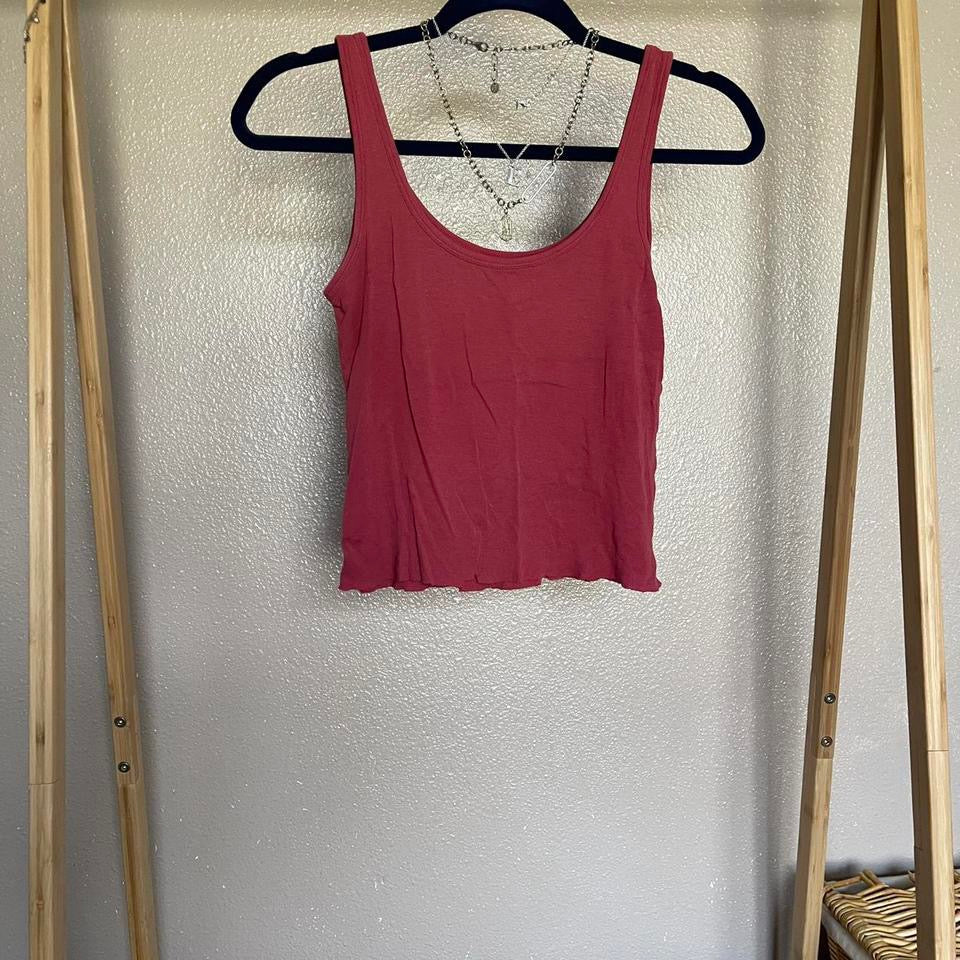 ribbed tank top