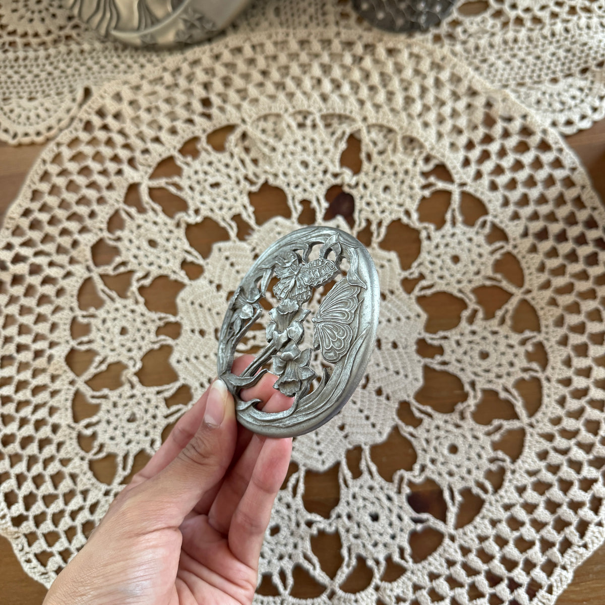 unique vintage whimsical trinket collectable jar lid