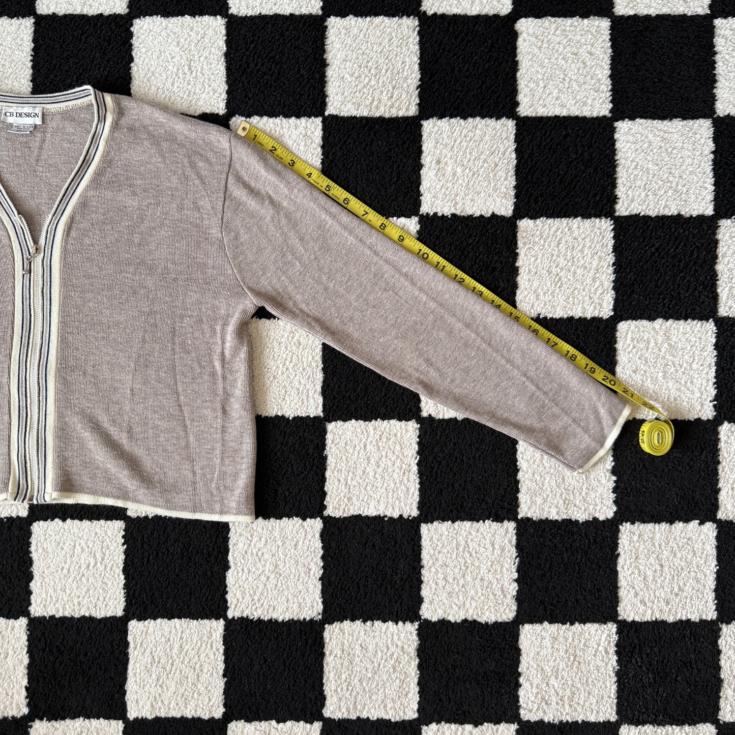 vintage whimsy 90s y2k knit cardigan sweater