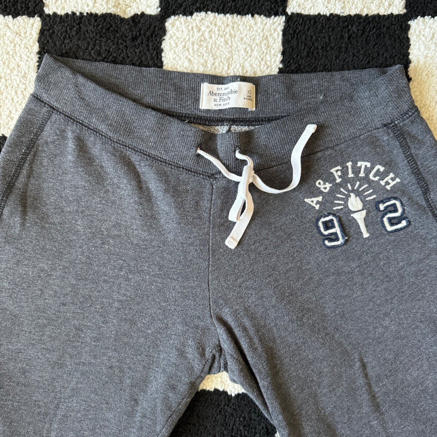 vintage whimsy 90s y2k ABERCROMBIE & FITCH embroidered lounge pants