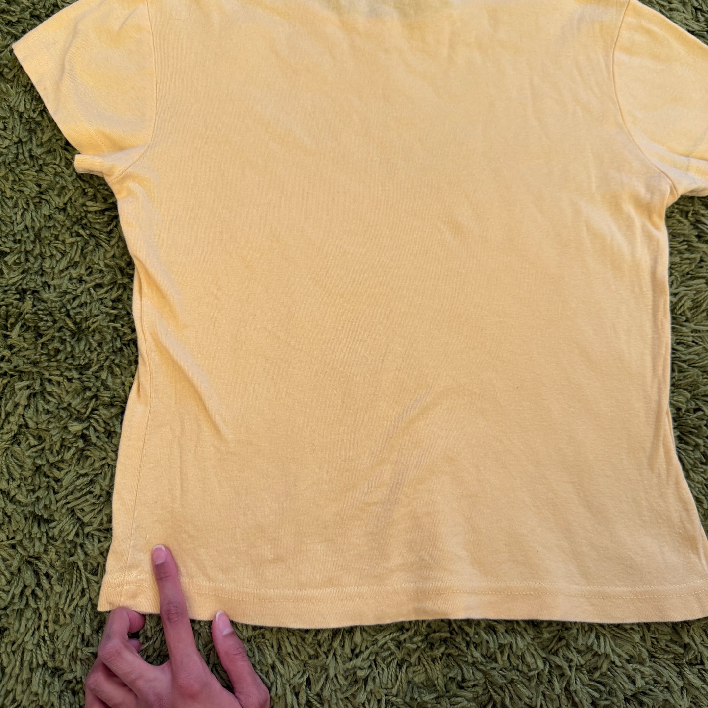 unique vintage whimsy 90s y2k NO BOUNDARIES graphic baby tee