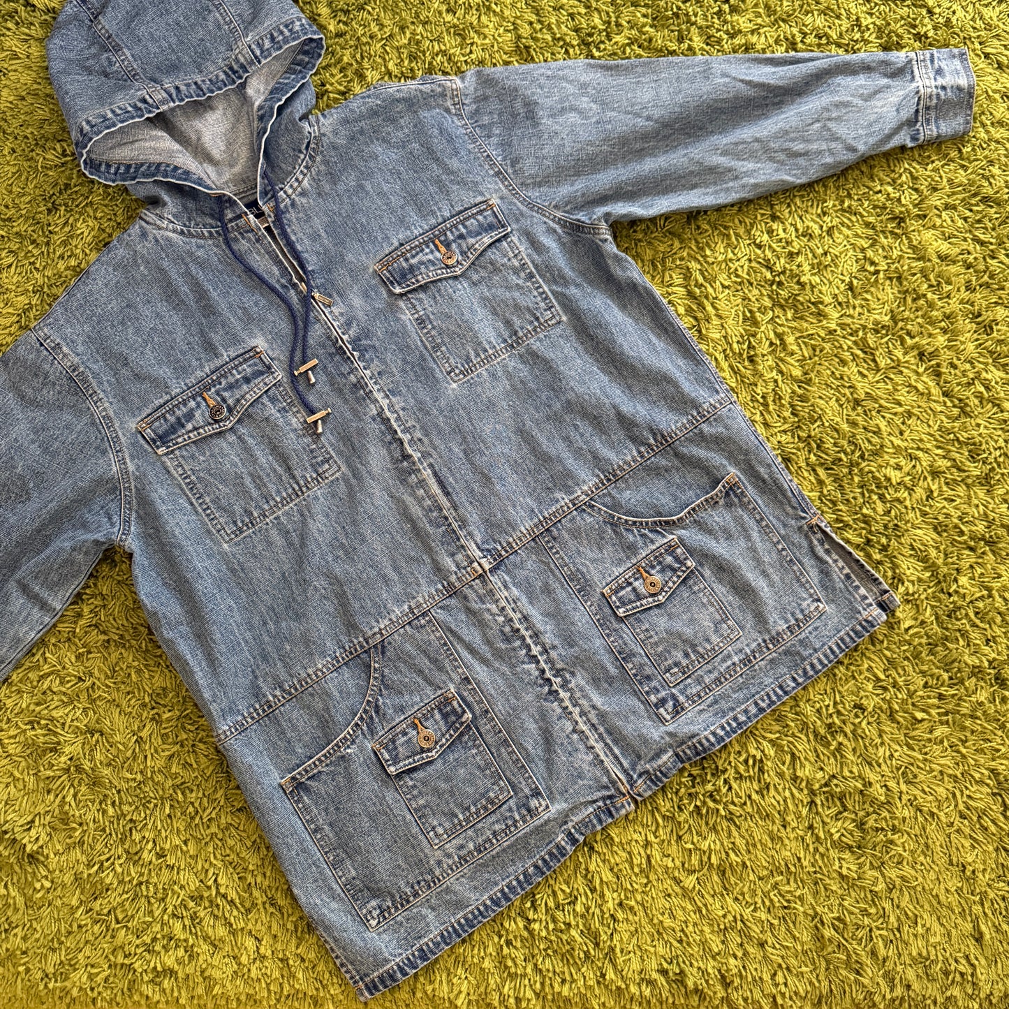 unique vintage whimsy 90s y2k L.A. BLUES denim jacket