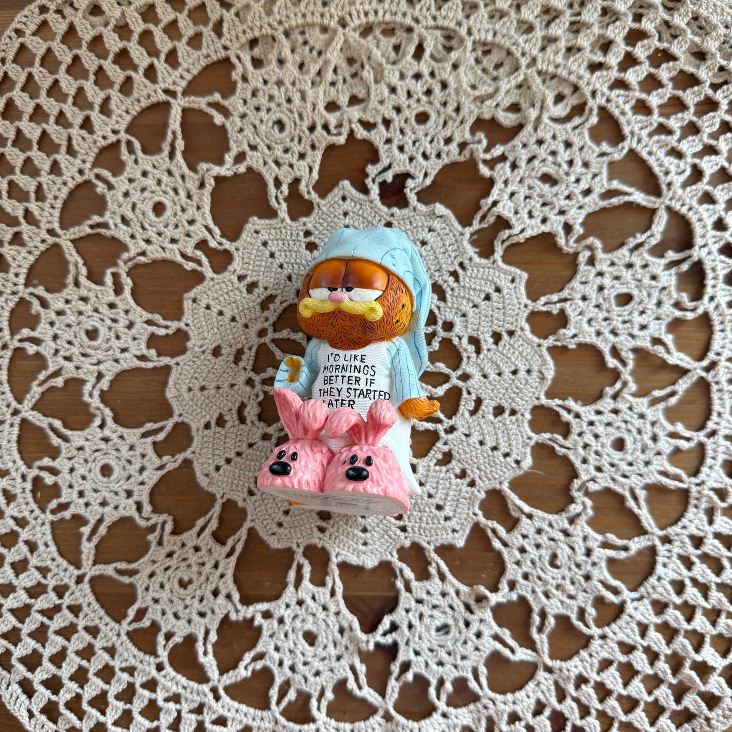 unique vintage whimsical garfield figure collectable trinket