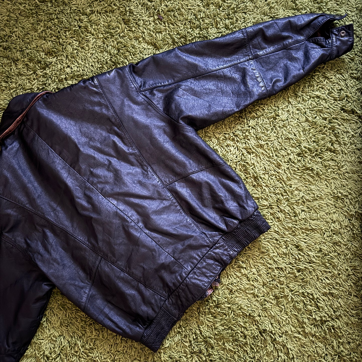 vintage whimsy 90s y2k leather jacket