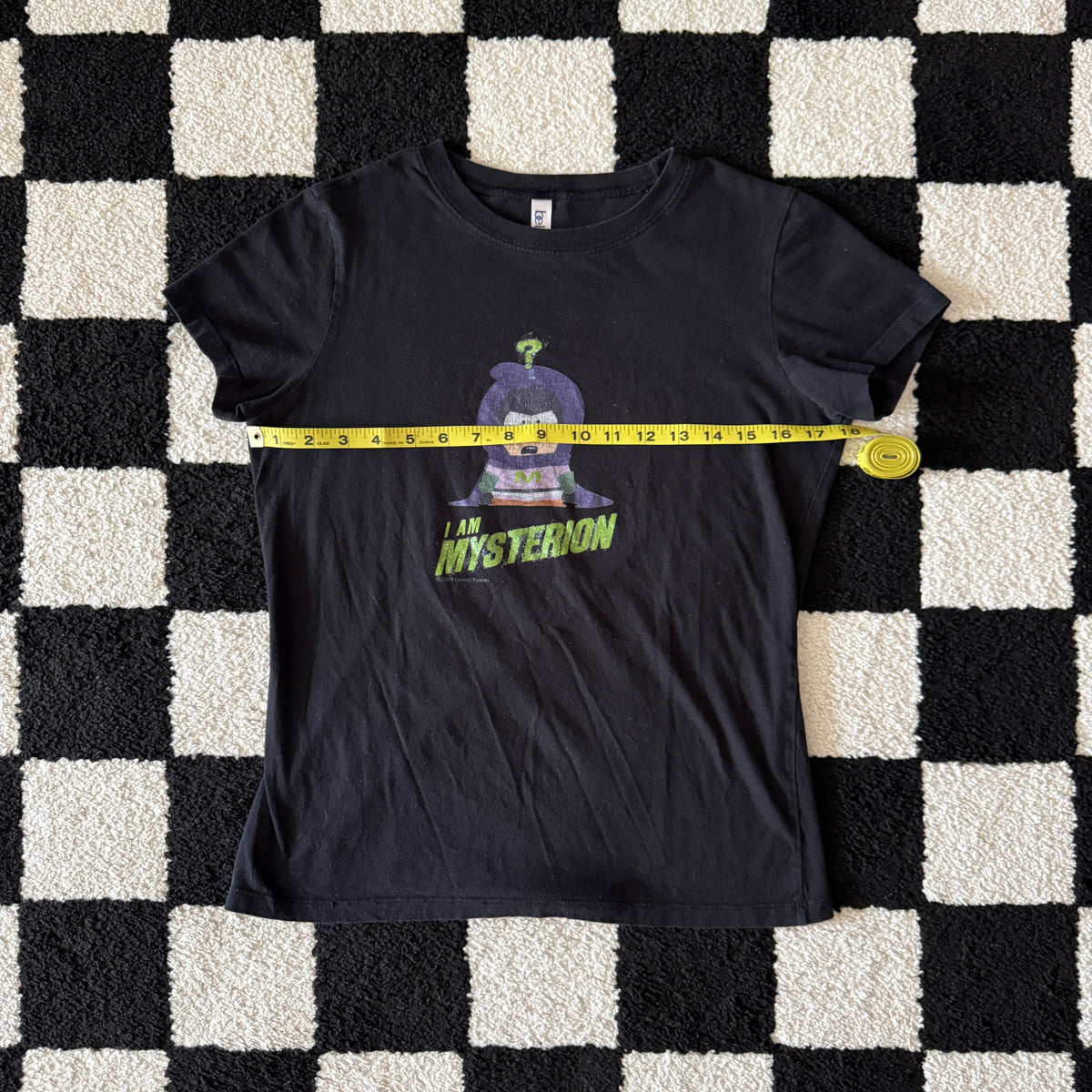 unique vintage whimsical 90s y2k SOUTH PARK graphic tee