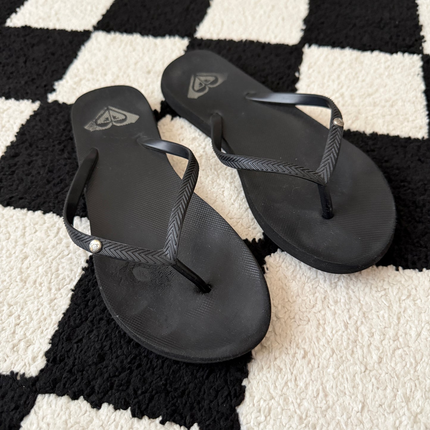 vintage whimsical 90s y2k ROXY sandals