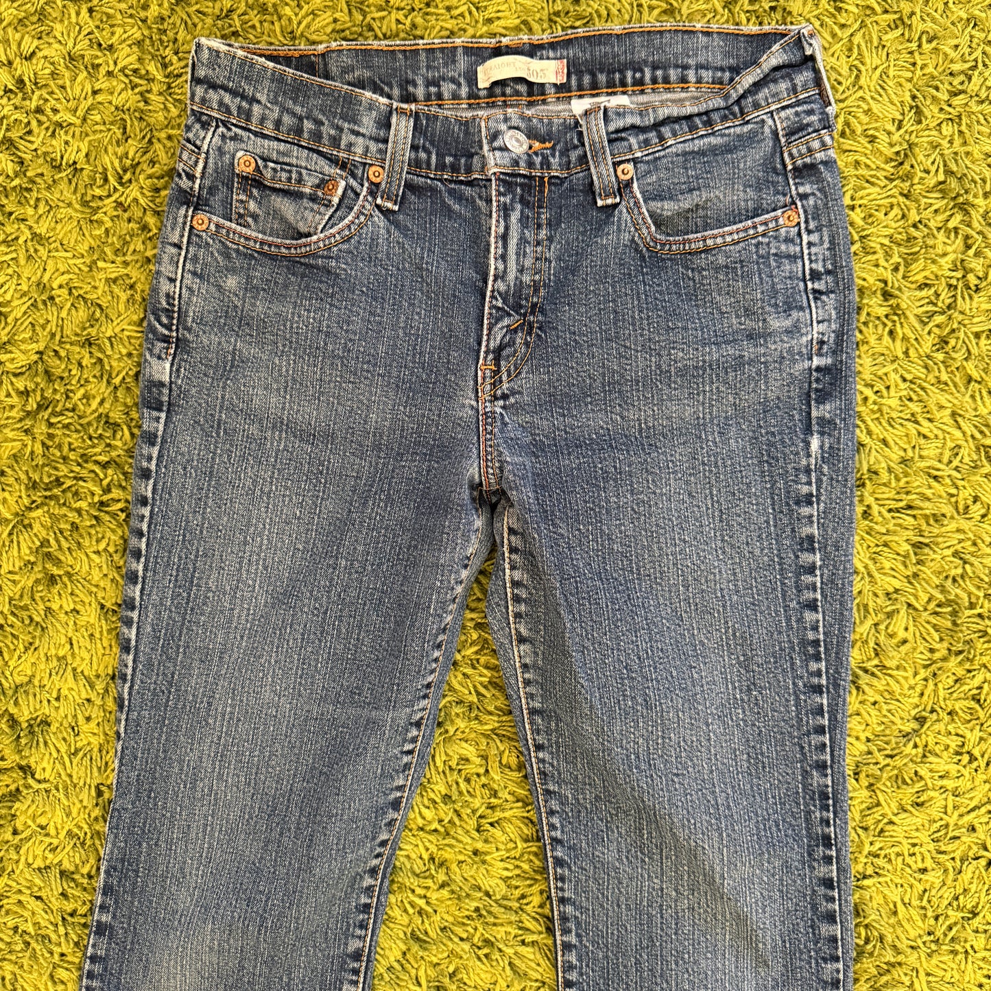 vintage whimsical 90s y2k LEVI’S denim pants
