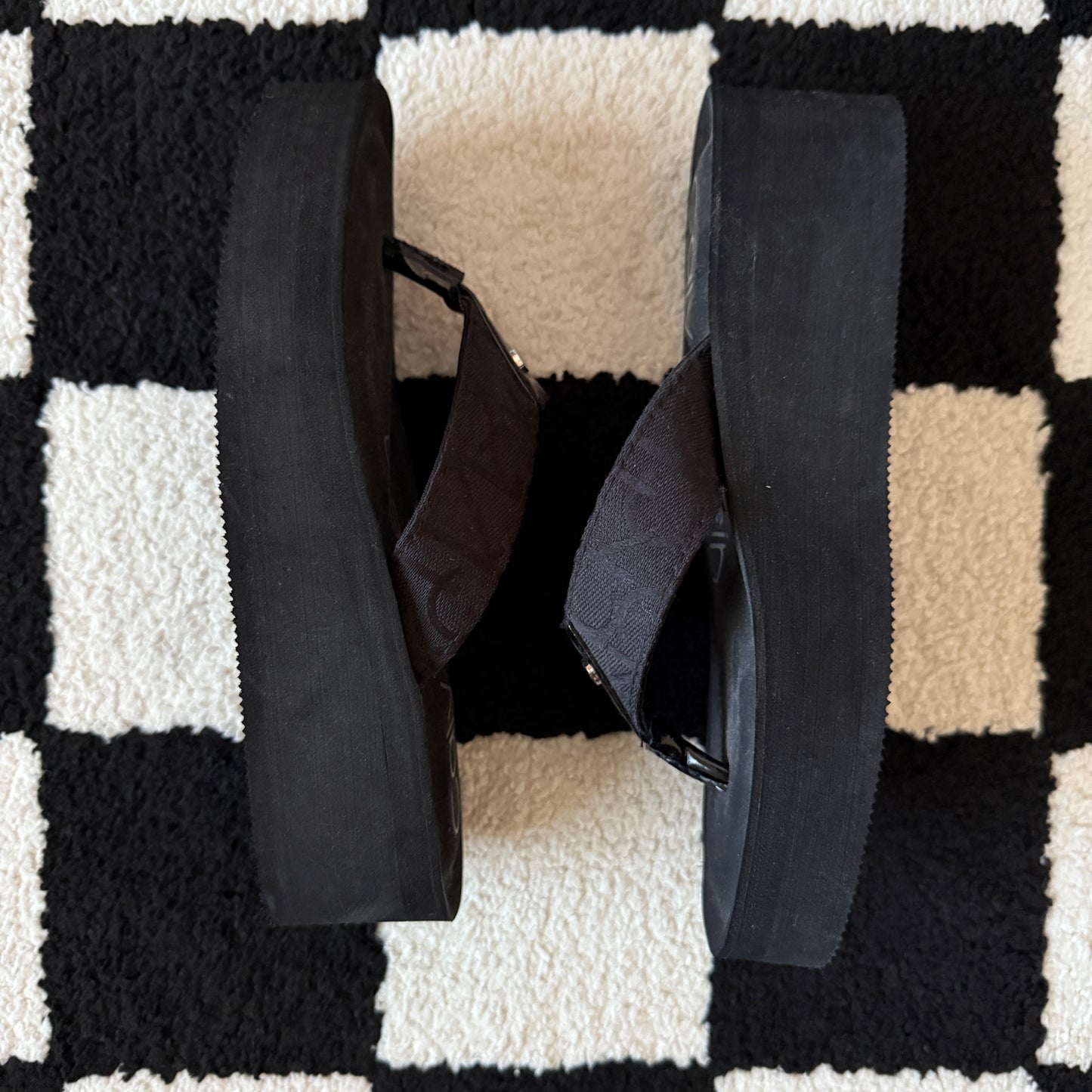 vintage whimsy 90s y2k CALVIN KLEIN chunky sandals