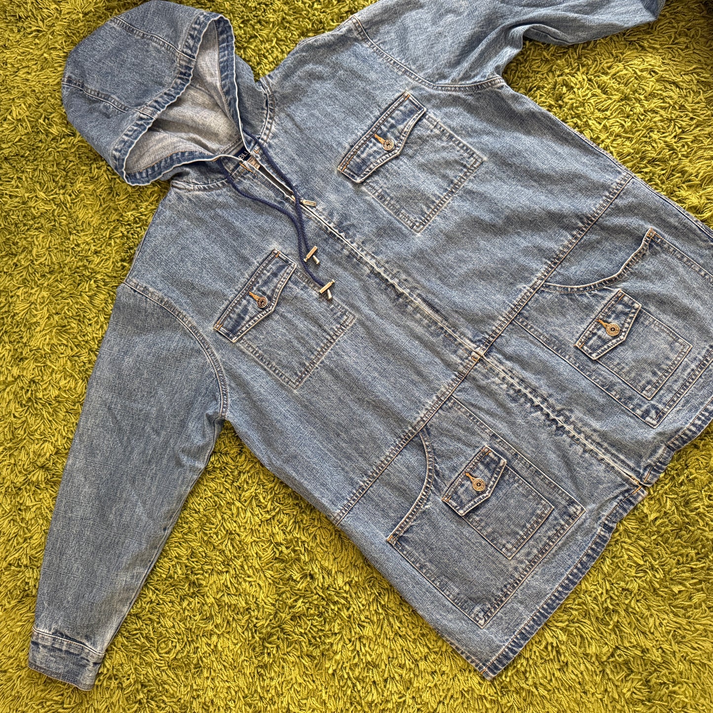 unique vintage whimsy 90s y2k L.A. BLUES denim jacket