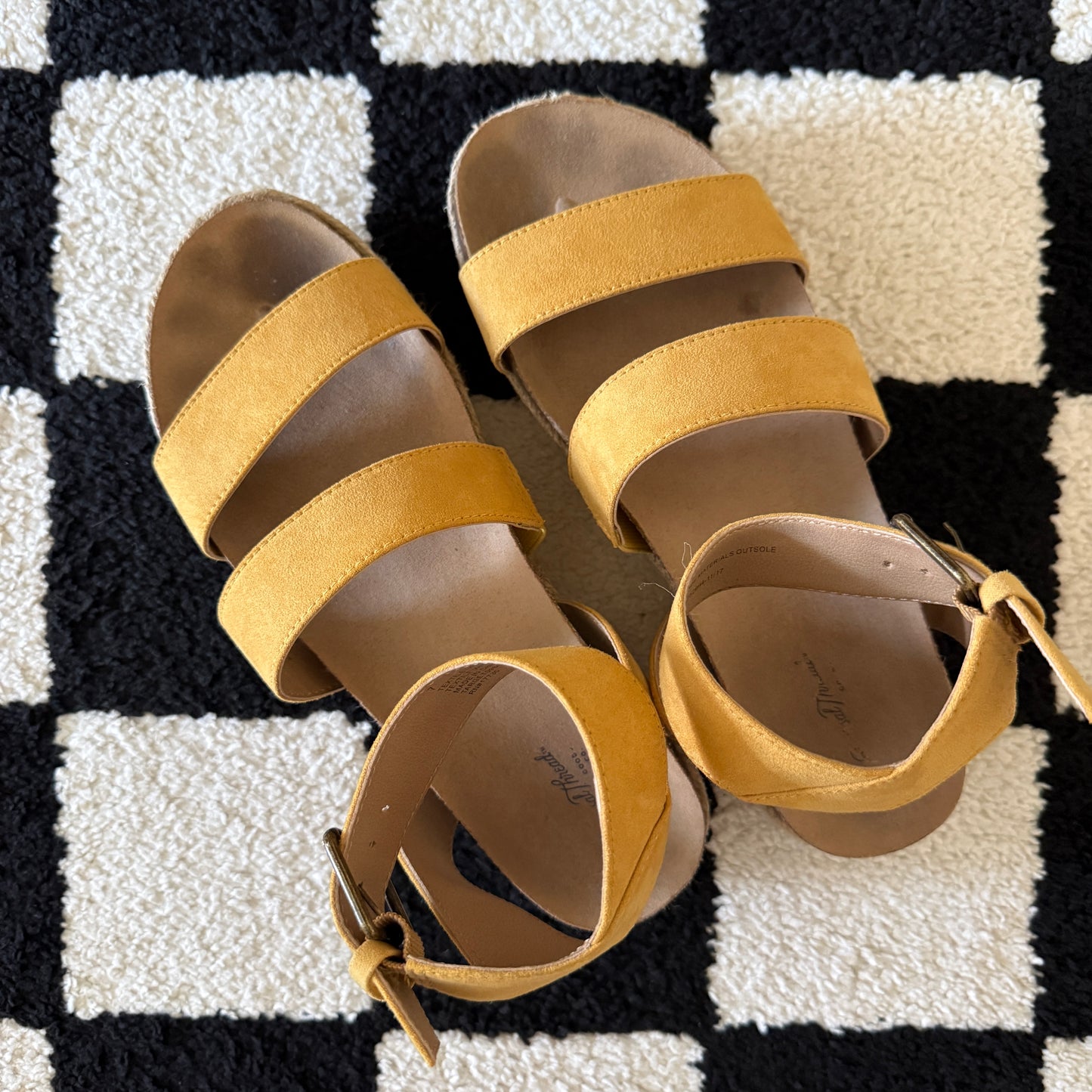 unique vintage whimsical 90s y2k chunky sandals