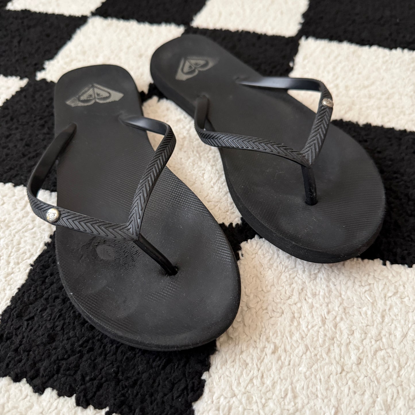 vintage whimsical 90s y2k ROXY sandals