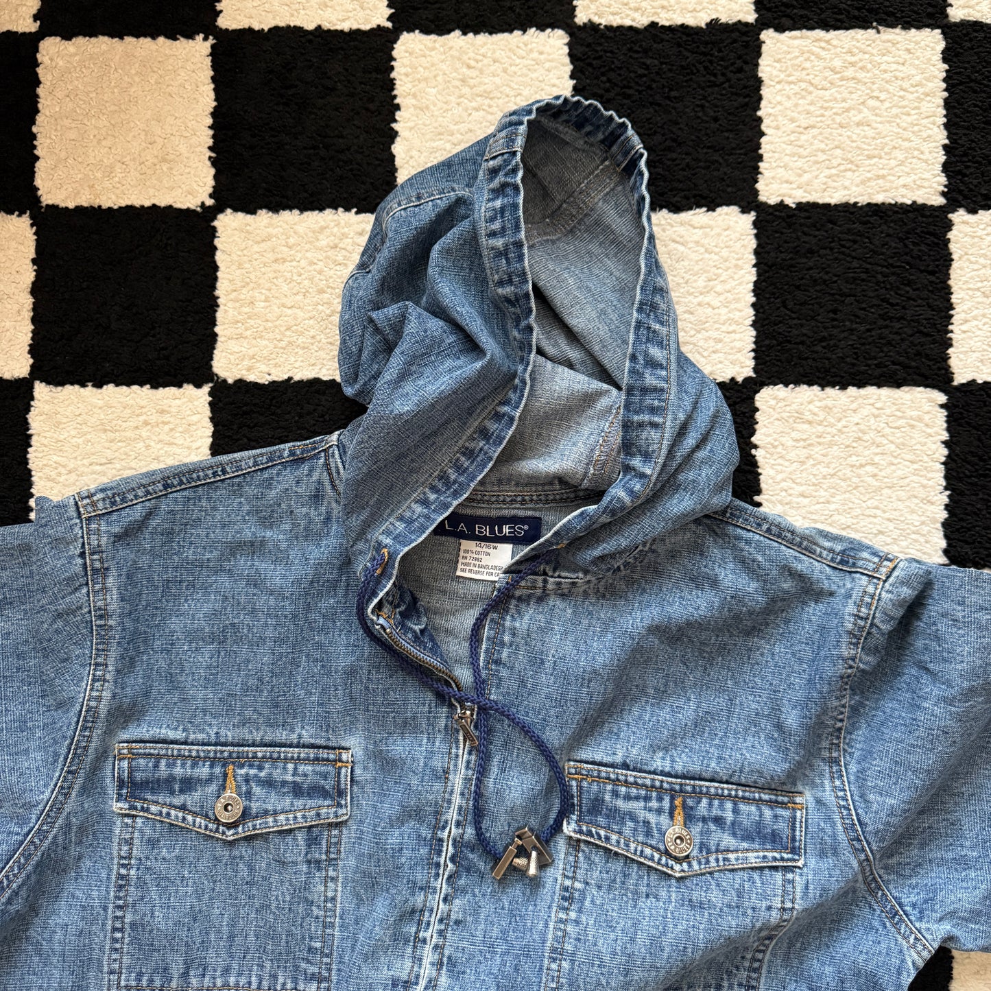 unique vintage whimsy 90s y2k L.A. BLUES denim jacket