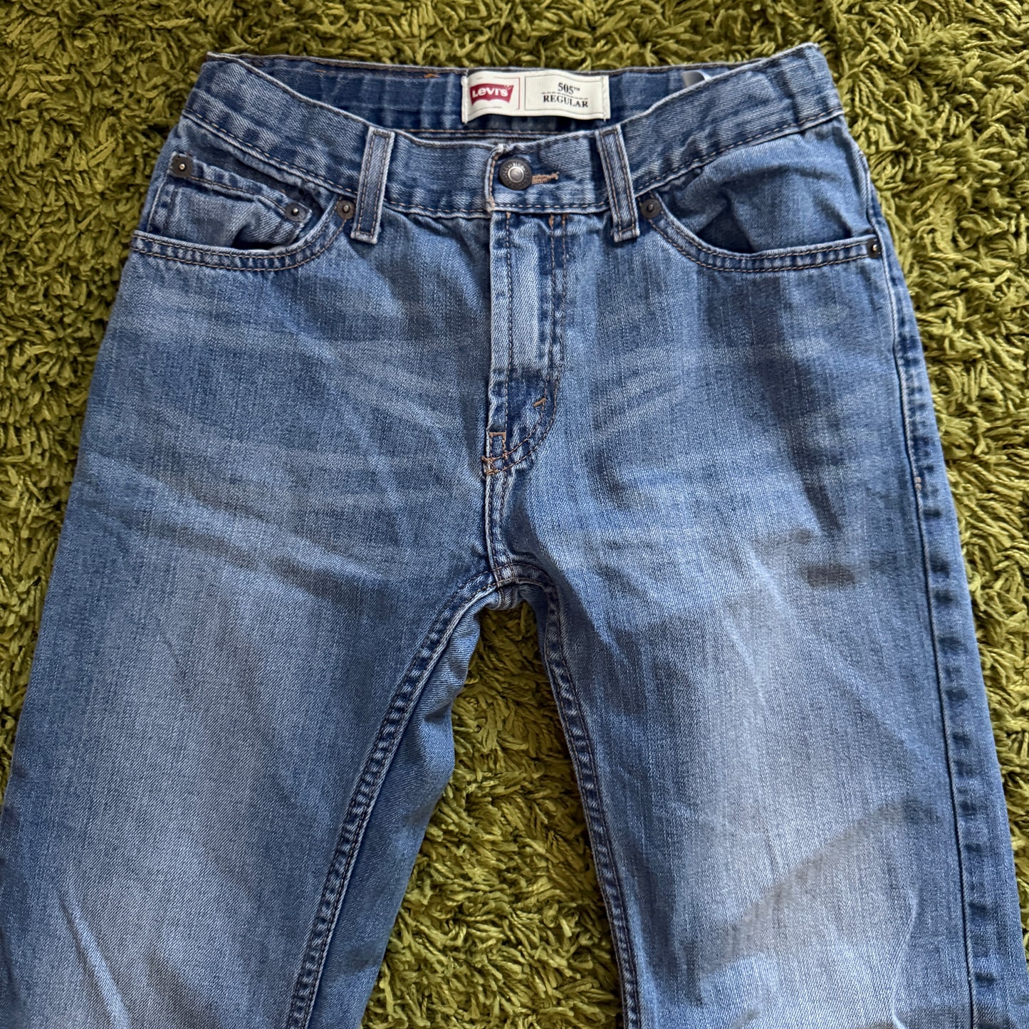 vintage whimsical 90s y2k LEVI’S denim pants