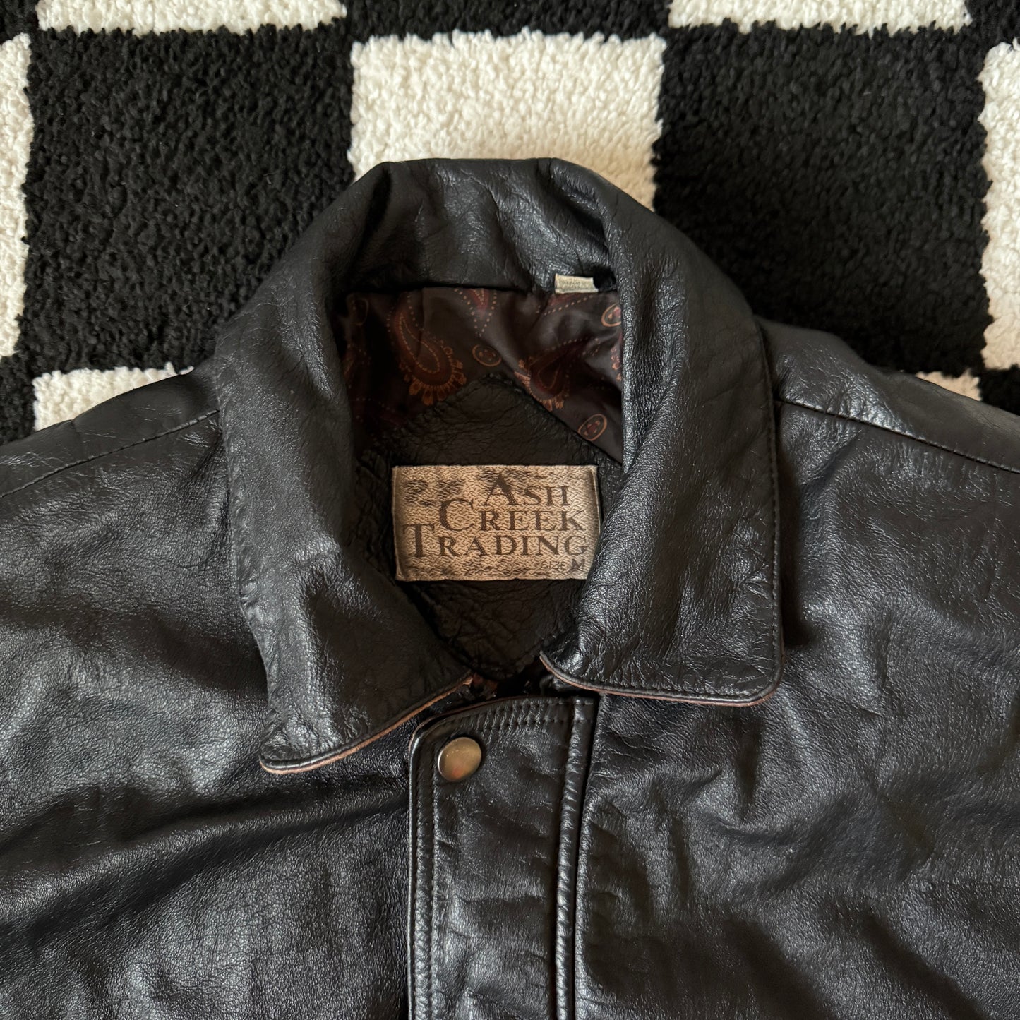 vintage whimsy 90s y2k leather jacket