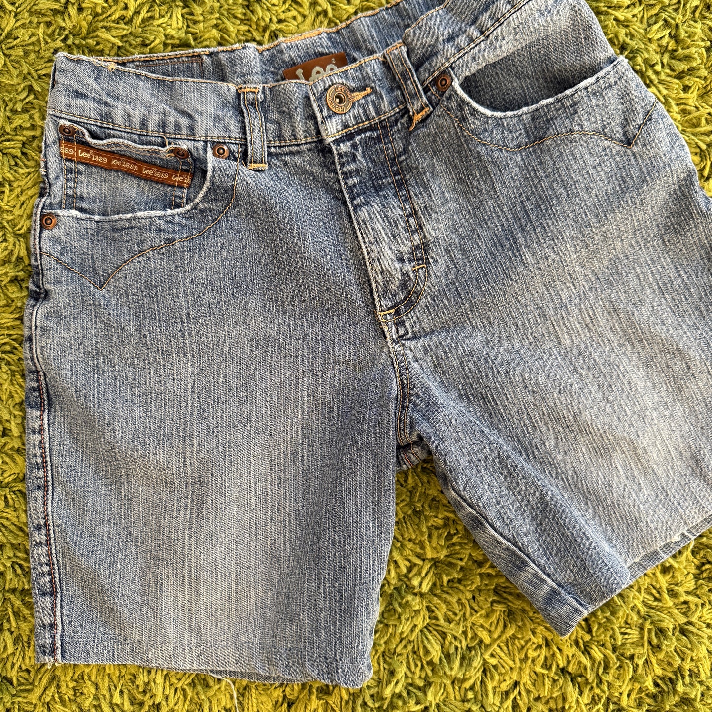 vintage whimsy 90s y2k LEE denim bermuda shorts
