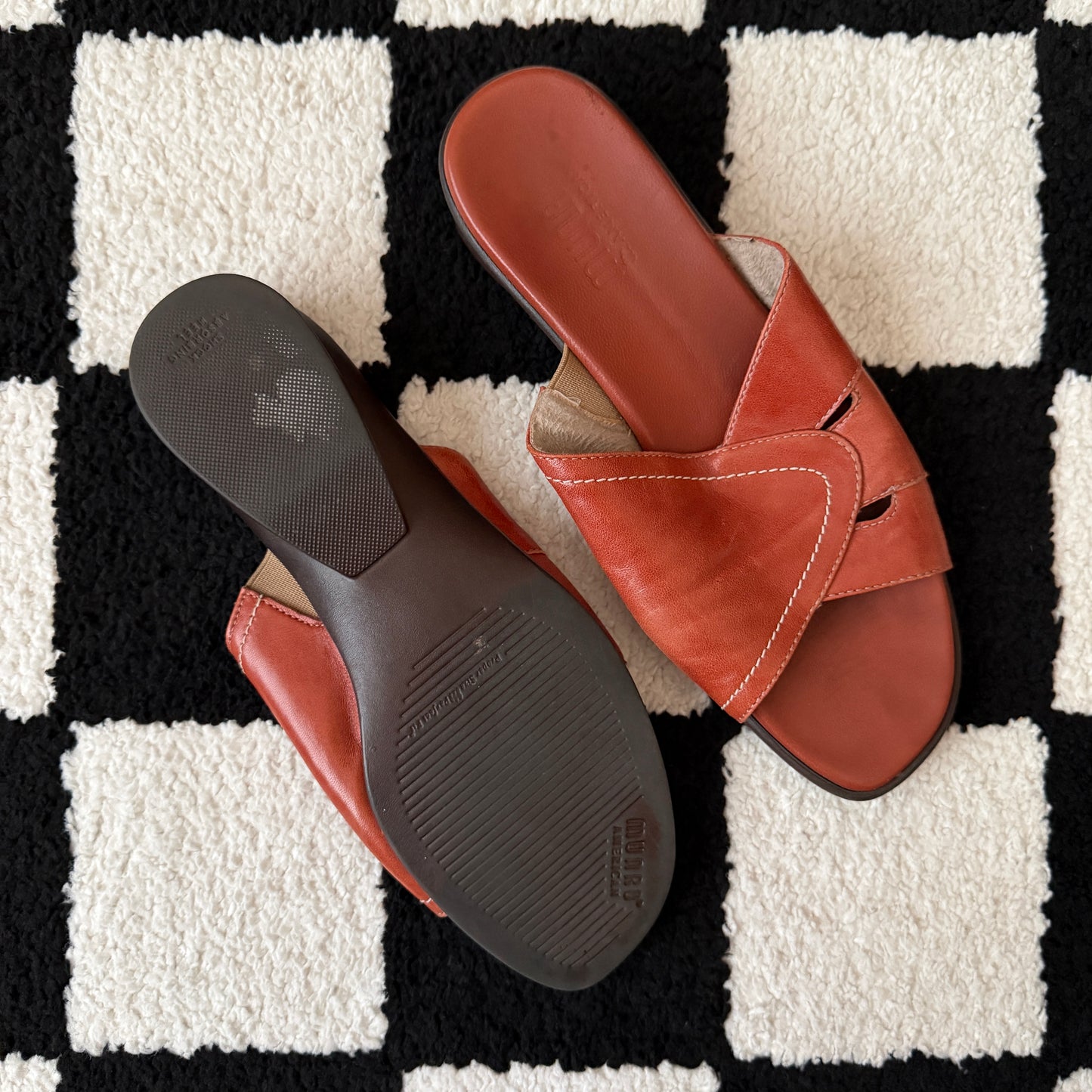 vintage whimsical 90s y2k mule sandals