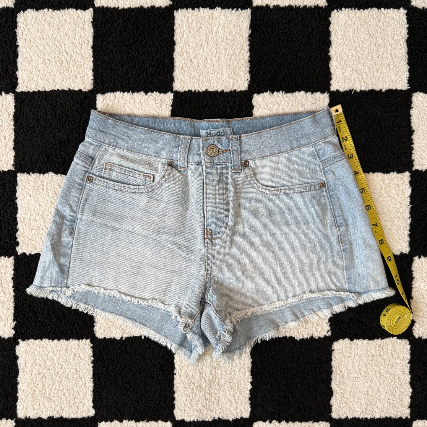 vintage whimsy 90s y2k MUDD denim shorts