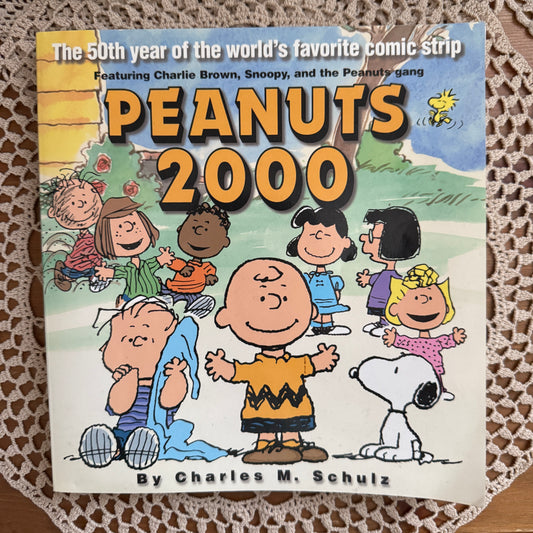 vintage peanuts cartoon comic book collectable