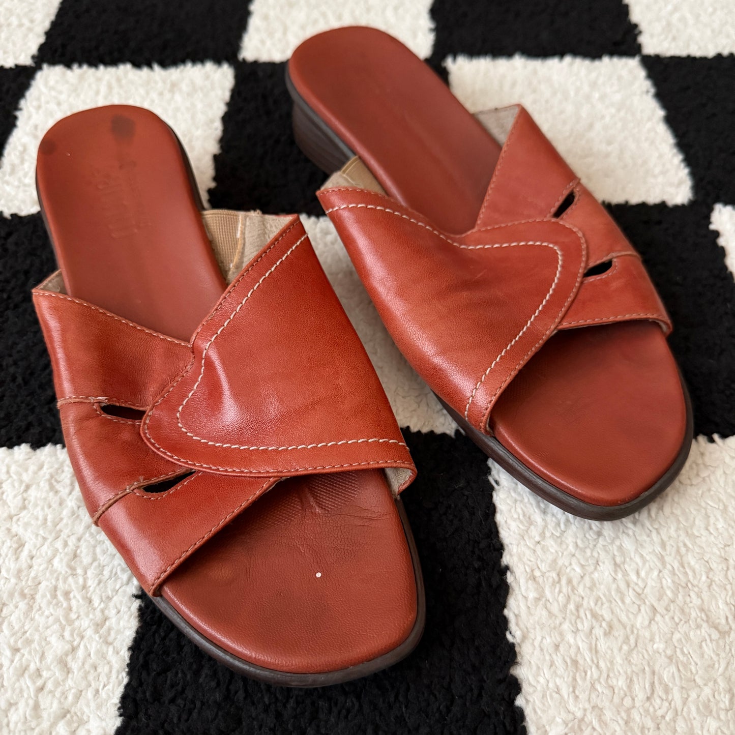 vintage whimsical 90s y2k mule sandals