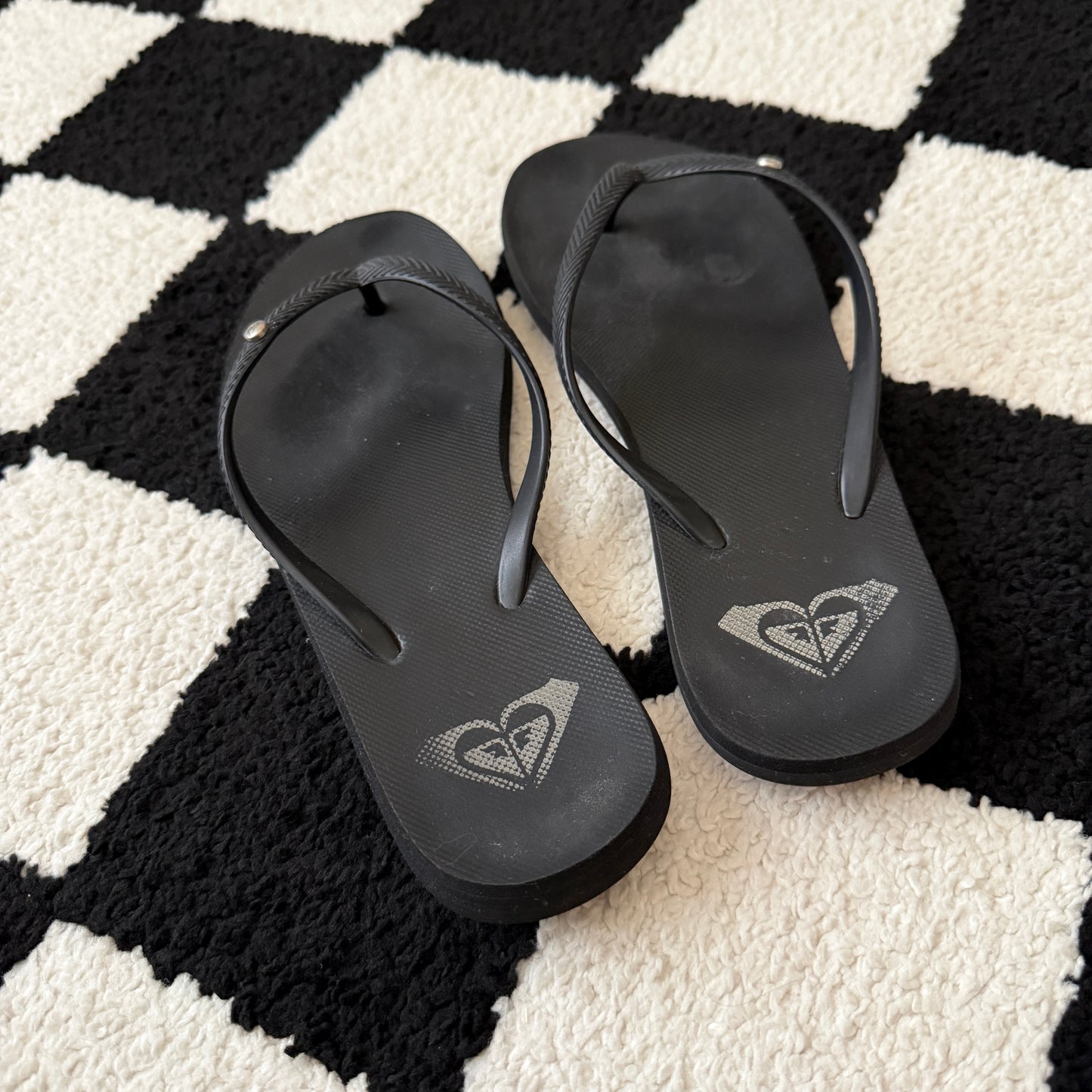vintage whimsical 90s y2k ROXY sandals