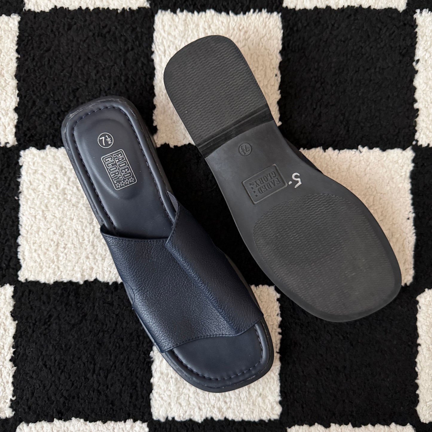 vintage whimsical 90s y2k mule sandals