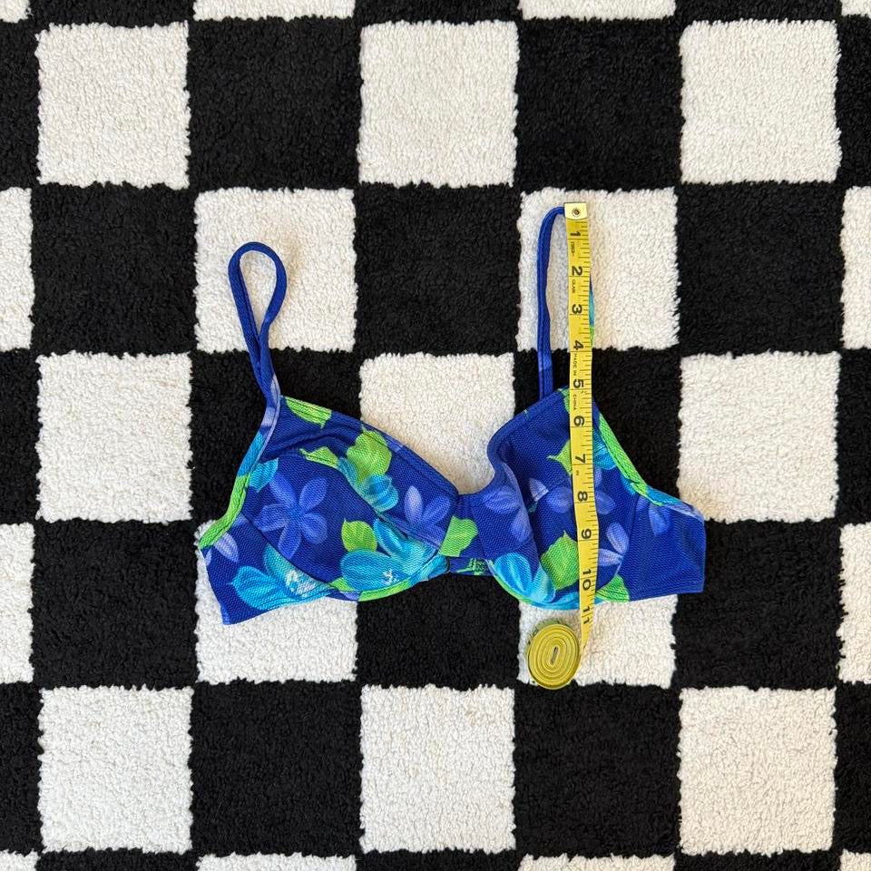 vintage whimsy 90s y2k swim top
