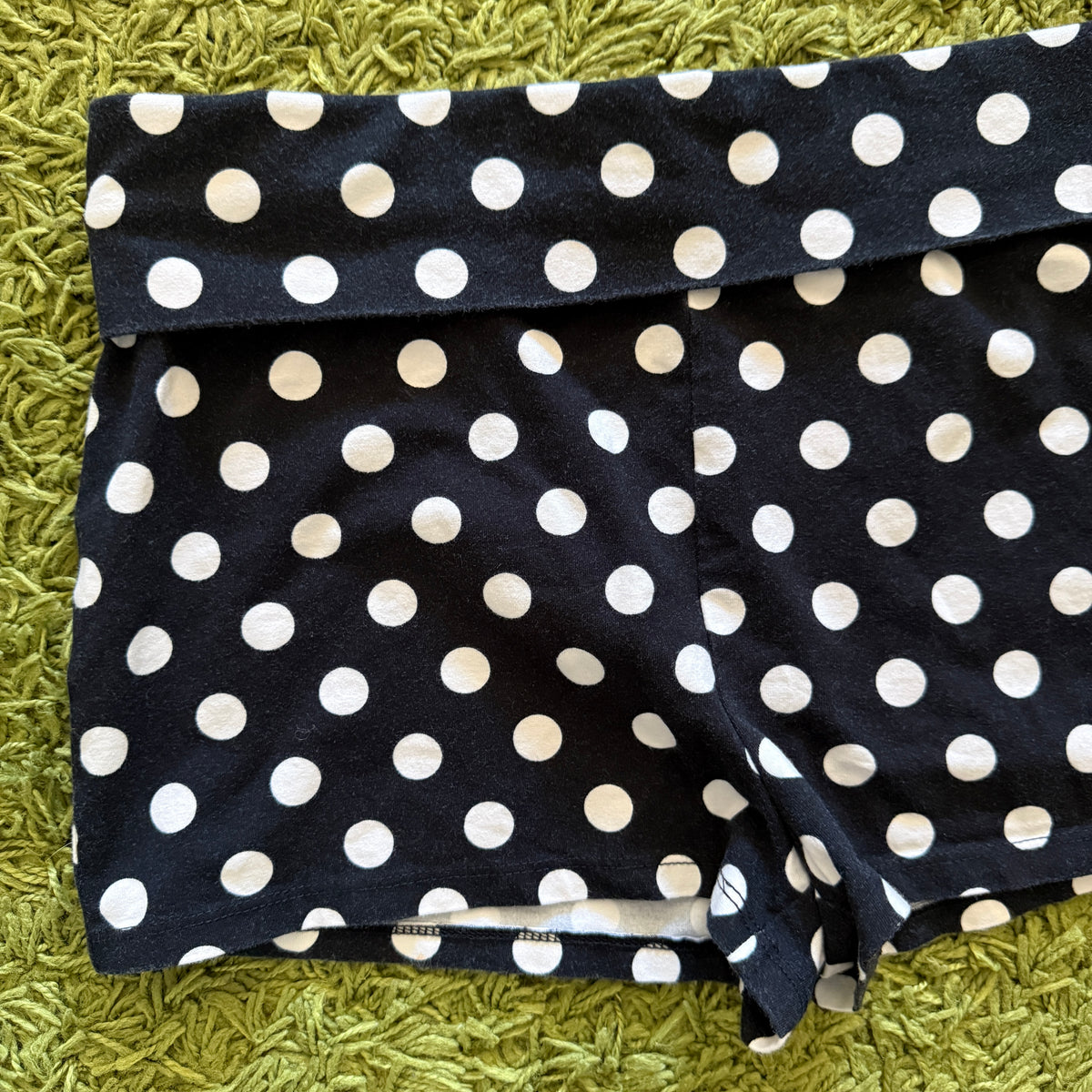 unique whimsical 90s y2k URBAN OUTFITTERS micro mini shorts