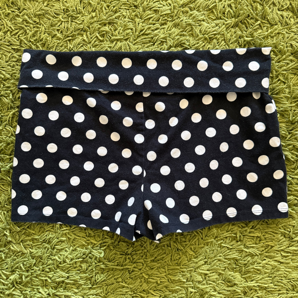 unique whimsical 90s y2k URBAN OUTFITTERS micro mini shorts